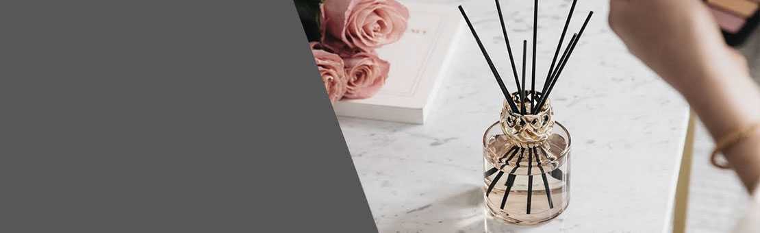 $slide.legend|escape